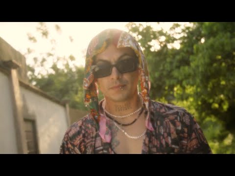 Desert Niños / Tirado en la Playa (Video Oficial)