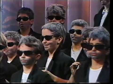 French Kids Paying Tribute to Serge Gainsbourg (1988)