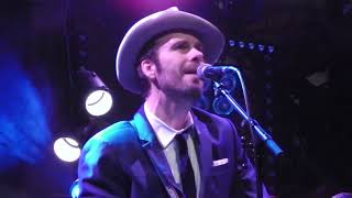 Moot Davis - Thick Of It Now