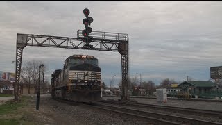 preview picture of video 'Norfolk Southern Trains in Elkhart, IN'