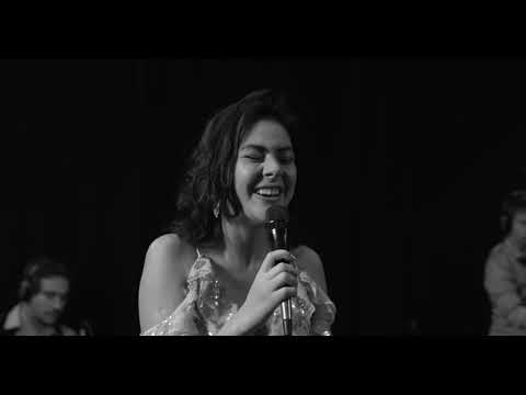Camilla Faustino feat. Trio Guará - Você