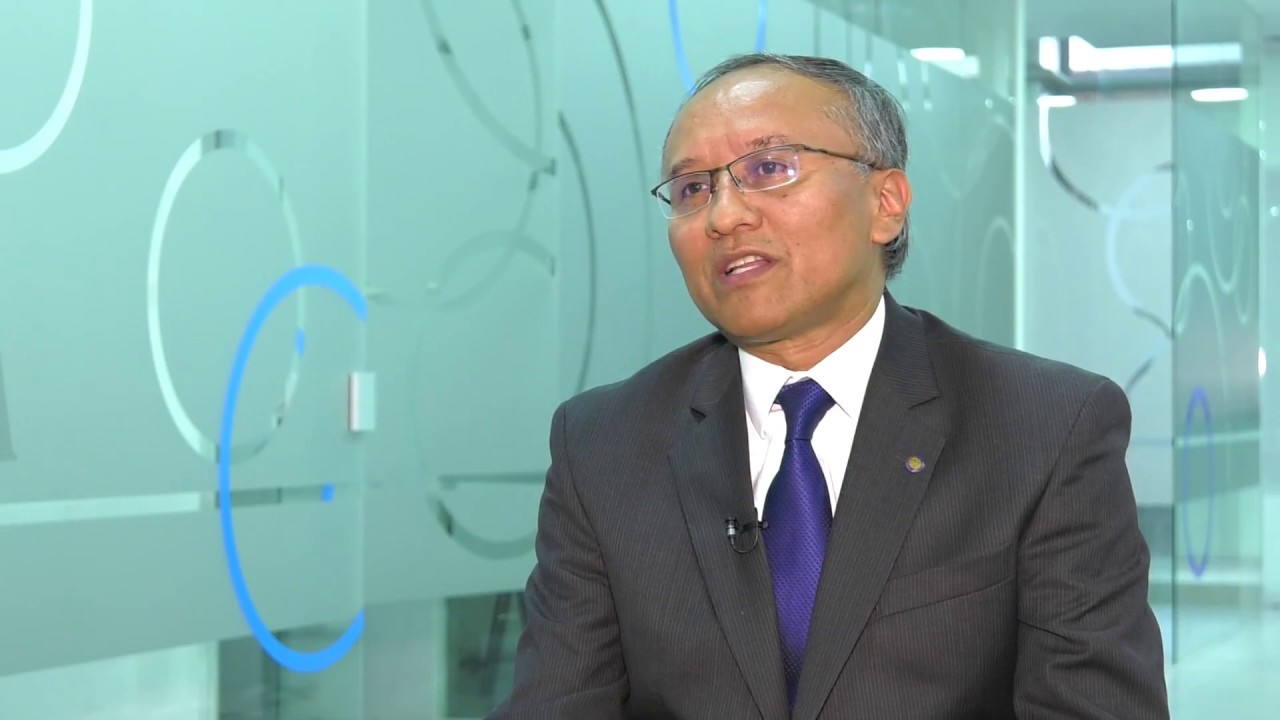 UNA BUENA HIDRATACION DEBE SER CON AGUA Y ELECTROLITOS