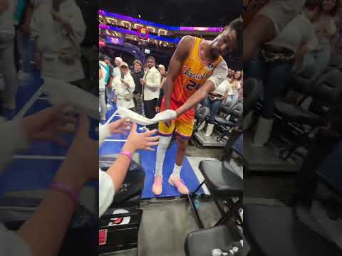 Basketball Players being Awesome #hornets #basketball #lameloball