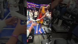 Basketball Players being Awesome #hornets #basketball #lameloball