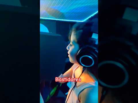 Carolina Ferreira nas gravações da música Risquin de Navalha nos estúdios #shorts #shortsyoutube