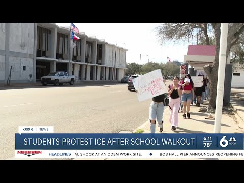Coastal Bend students protest ICE operations