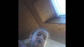 Warum  liebst du blaue Lippen