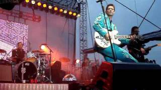 Chris Isaak at Artpark, August 4, 2009  - banter, end of Return to Me, Beautiful Homes