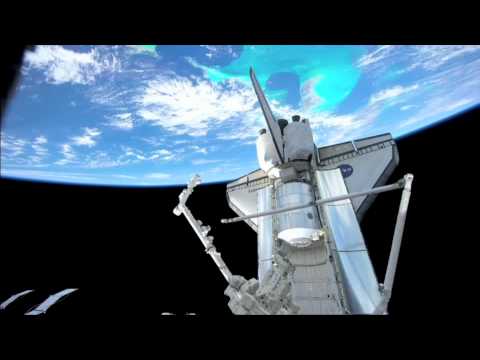 STS131 - Orbit Timelapse Footage with Aurora