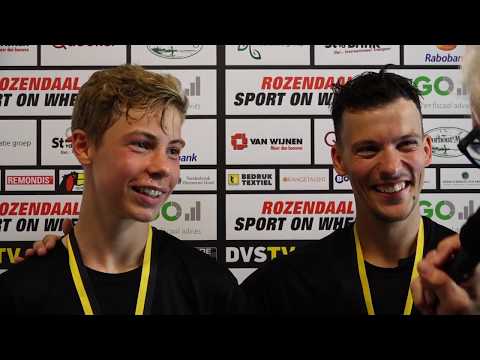 Kampioenen! DVS'33 Ermelo JO17-1 en JO-15-1 over hun kampioenschap.