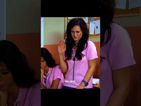 Okulun ilk gününden herkesi yerinden etti! #aleminkıralı #okul #komik #şafaksezer