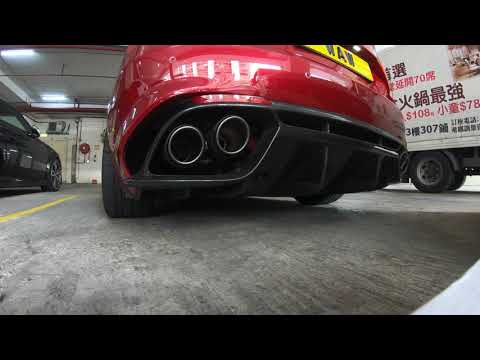 Alfa Romeo Giulia QV with Akrapovic exhaust