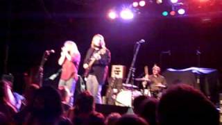 Moreland & Arbuckle Rocking it in Portland, OR...Date night with Dave!