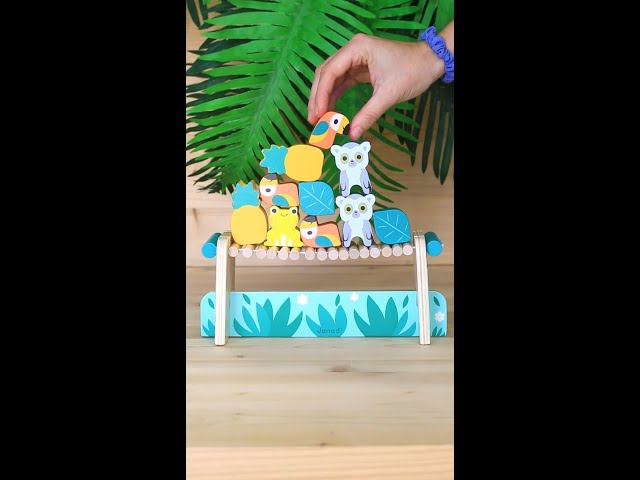 Vídeo relacionado con TOPICO 56-0501044 Upside Down - Juego de Lanzamiento de Madera