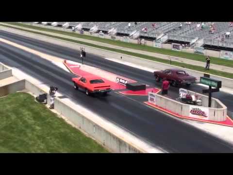 1969 GTO Judge RA IV vs 1966 Chevelle SS