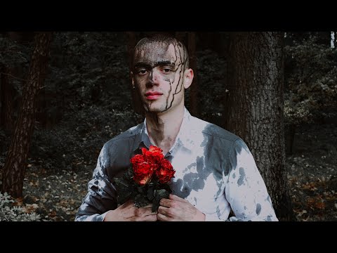 Alles wird besser - Nakey (Official Video)