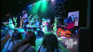 Angus &amp; Julia Stone - Just A Boy (Live in Sydney) | Moshcam