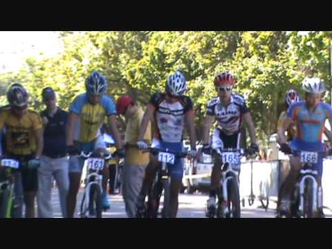 Largada Elite Masculina e Feminina - Junior -Taça Brasil de MTB .wmv