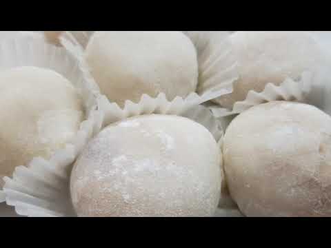 Hong Kong Style Mochi  Super Tasty Coconut Peanut Nuo Mi Ci (椰絲花生糯米糍)