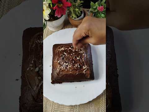 Chocolate cake #atiyaspicetales #music #food #chocolatecake #chocolate