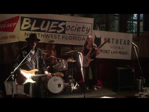 170213 Murray Kinsley & Wicked Grin #1