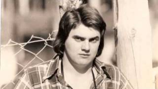 Lys Assia sings:  "La Fée du Bodensee:(Die Fischerin von Bodensse)