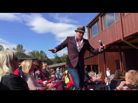 Ben Thompson, “Girl Happy” - video by Susan Quinn Sand