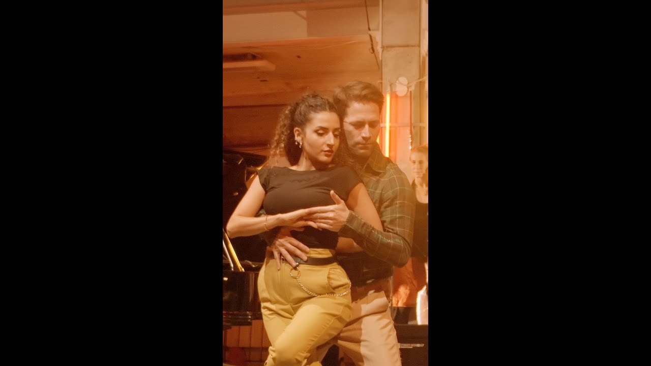 Dilara Ogretmen and Sven Elze – Estación Central #tangoloftberlin #narcotango #030tango