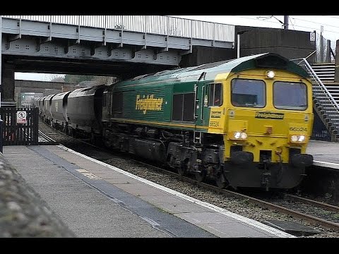 Coal, ash, sand and container freight trains through Retford