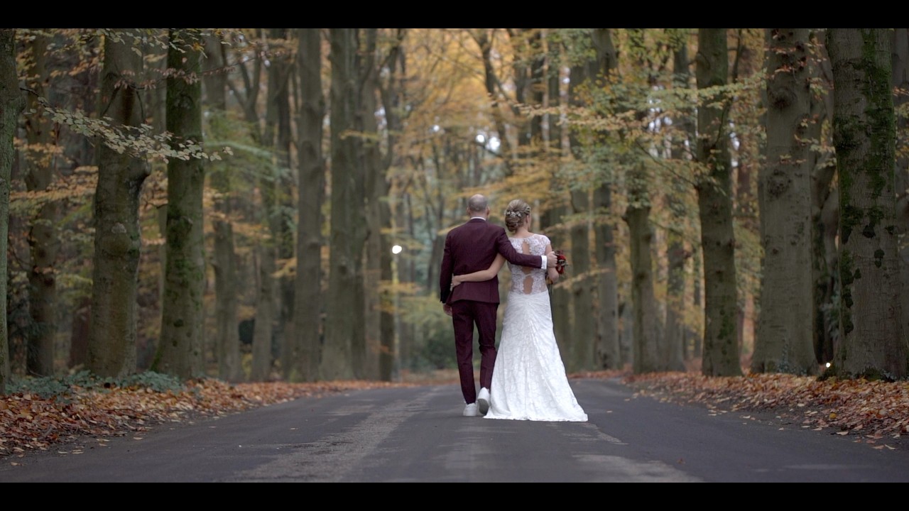 Klik om video te laden en af te spelen