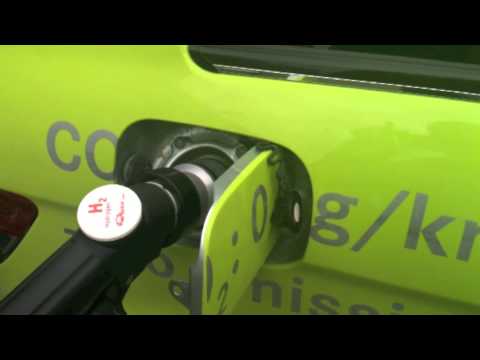 Repostaje de hidrogeno Mercedes-Benz F-CELL