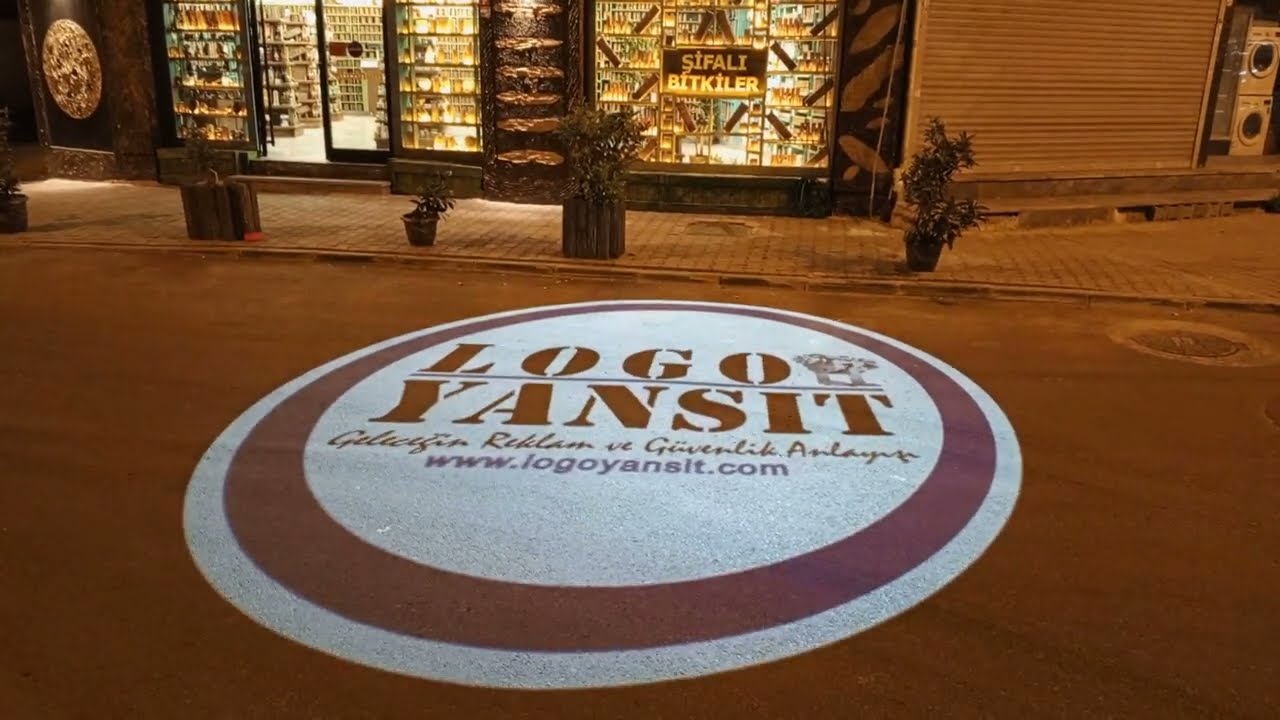 Logo Yansıt Cihazları ile Sizde Yola Firma Logonuzu yansıtabilirsiniz. www.logoyansit.com