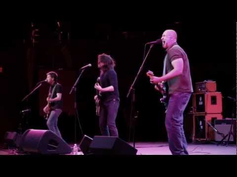 Bob Mould and Dave Grohl - Ice Cold Ice live from the Walt Disney Concert Hall