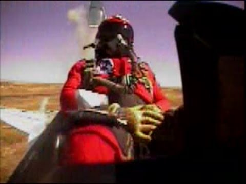 F-16 Cockpit View of Crash at Airshow Thunderbirds Jet Fighter Crashes and Pilot Ejects Before Fail