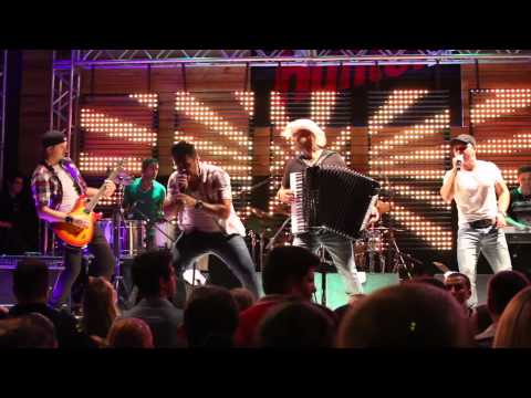 Tchê Garotos - "Bebe e Fica Louca" (Clipe Oficial)