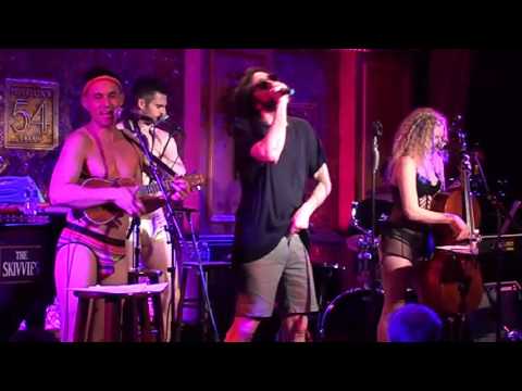 The Skivvies and Max Crumm - 90's Pop Divas Medley