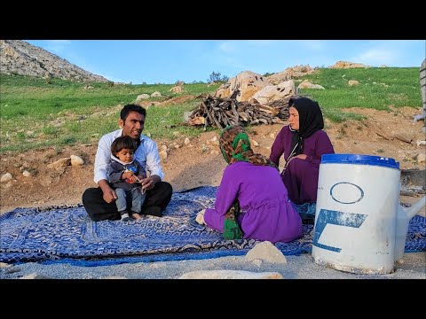 "Sohrab, a sudden angel in the life of Hajar and her children"