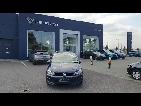 Volkswagen Touran TSI Comfortline Auto 1.4 Petrol - Image 2