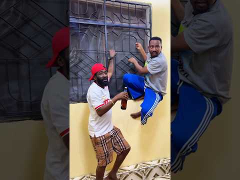 Angalia wanachoogopa🥹🥹 #trendingshorts #comedy #viral #funny #comedyfilms