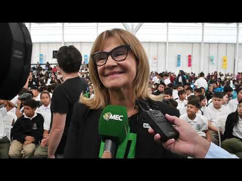 Entrega de 1057 netbooks en Isla Apipè Chico y Grande; Ituzaingó y Villa Olivari