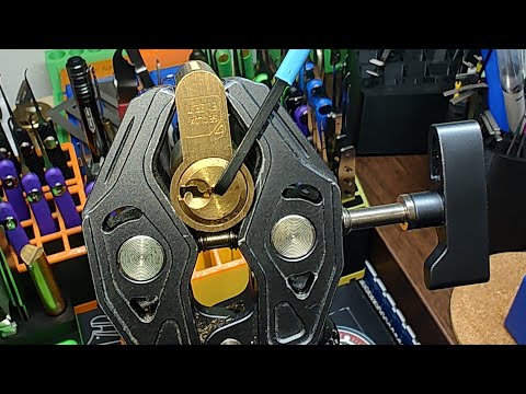 151 - Elzet Seclox lock pick & gut (unranked)