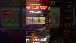 【ミスタージャグラー】１ゲーム連最初の2回は友達の目押し！！ジャンバリ#ジャグラー #6号機ジャグラー #ジャンバリ