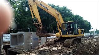 preview picture of video 'Sistem hidrolik pada excavator'
