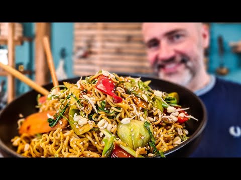 The finest vegan Bami Goreng! The Indonesian culinary classic, freshly prepared in 10 minutes.