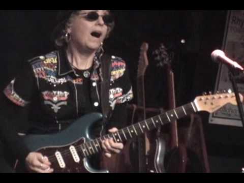 DEBBIE DAVIES - "I WONDER WHY"