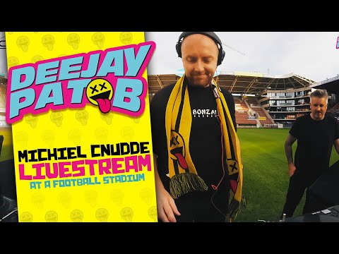 Pat B vs. Michiel Cnudde - Retro Classics & Oldschool (Waregem Football Stadium)