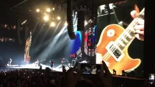 Guns N' Roses Detroit Slash Solo and Sweet Child Of Mine 6/24/2016
