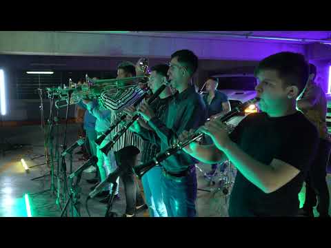 Desde Morro- Banda Saucitos ft Alex Torres