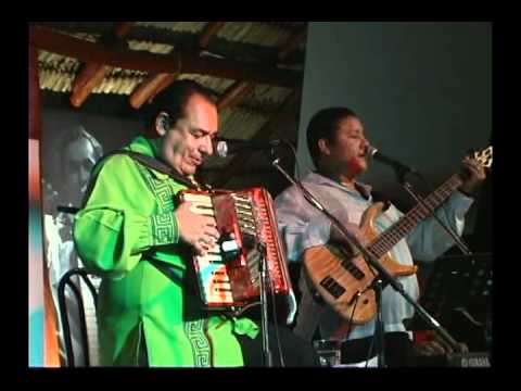 El Rapto - Carlos Mejia Godoy