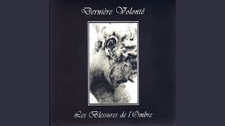 Kadr z teledysku Ton visage de papier tekst piosenki Dernière Volonté